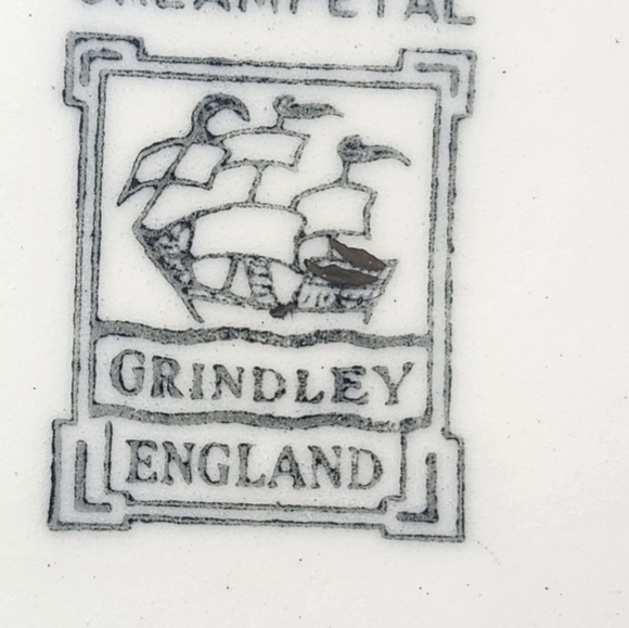 Grindley Creampetal Soup Bowl - Picture 9 of 13